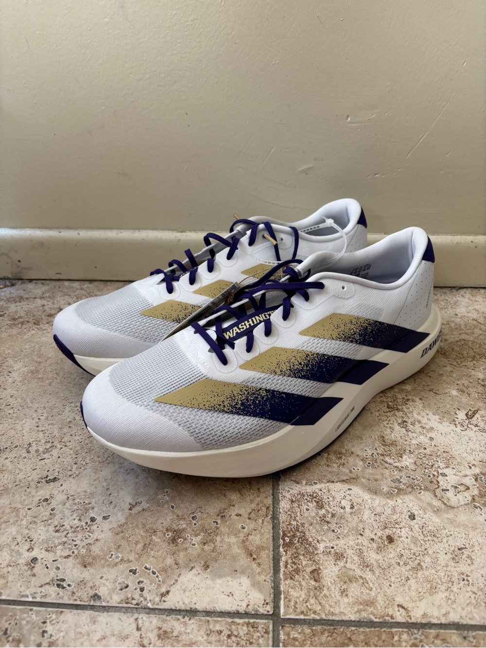 Adidas Adizero Evo SL Mens 14 White Washington Huskies Runnng Shoes JQ4578